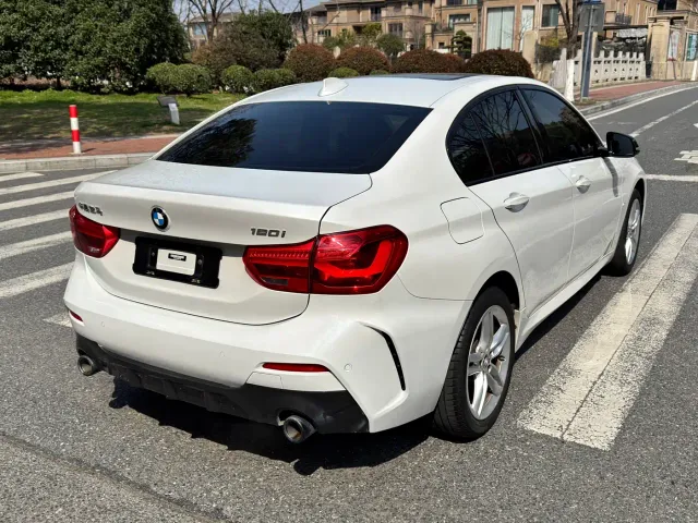 BMW 1 Series — Фото автомобиля 7
