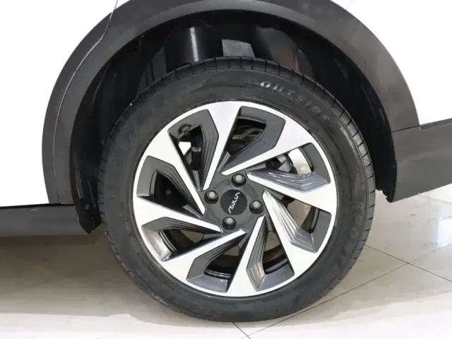 Dongfeng Yixuan GS — Фото автомобиля 20