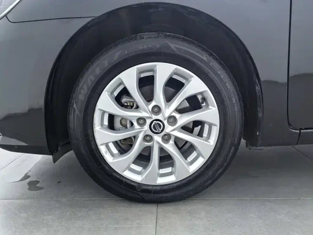 Nissan Sylphy — Фото автомобиля 17