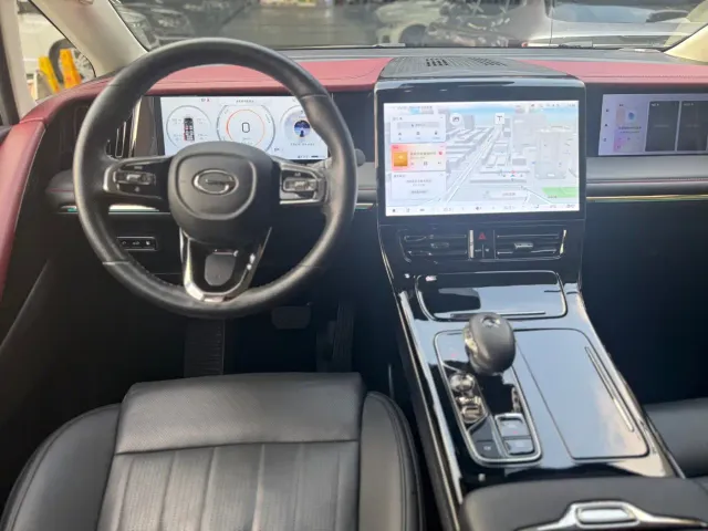 GAC Trumpchi E9 — Фото автомобиля 19