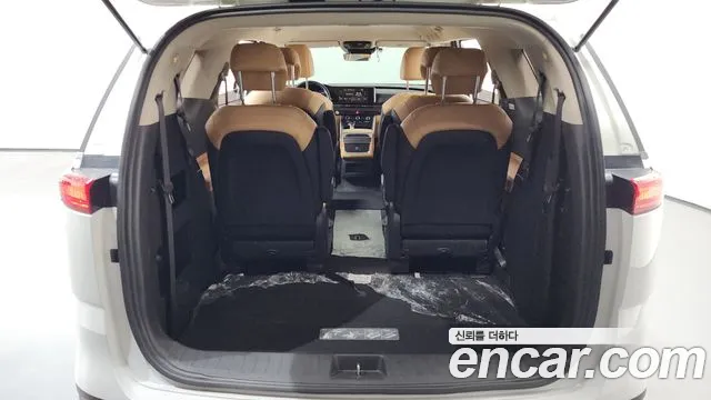Kia Canival Carnival 4 поколение Дизель 9 мест Prestige — Фото автомобиля 18