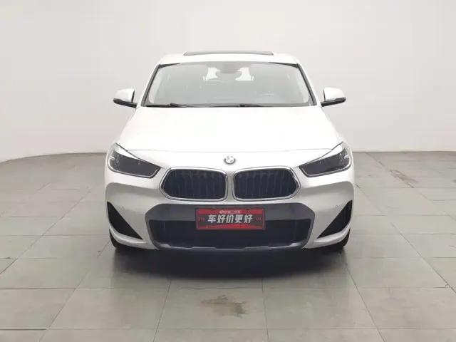 BMW X2 — Фото автомобиля 3