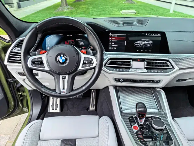 BMW X6 M — Фото автомобиля 23