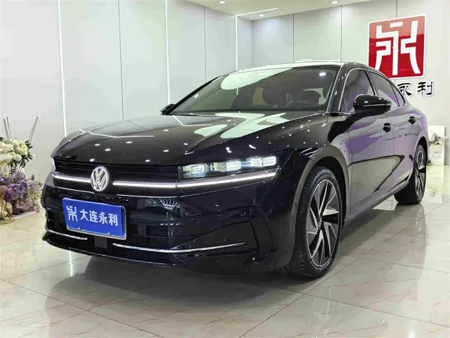 Фотография автомобиля — Volkswagen Magotan