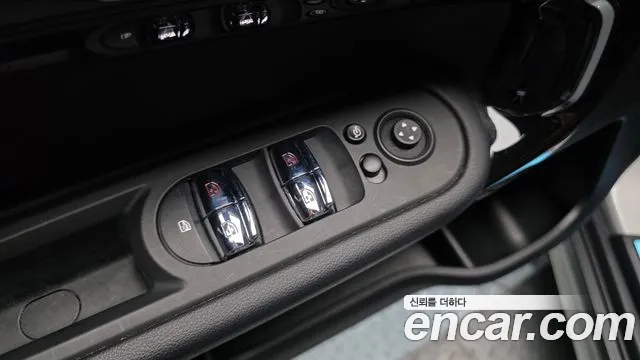 MINI Countryman — Фото автомобиля 14
