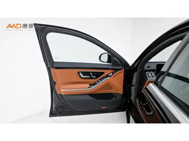 Mercedes-Benz S-Class — Фото автомобиля 10