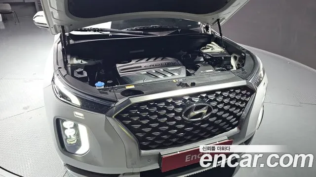 Hyundai Palisade Palisade Дизель 2.2 2WD — Фото автомобиля 4