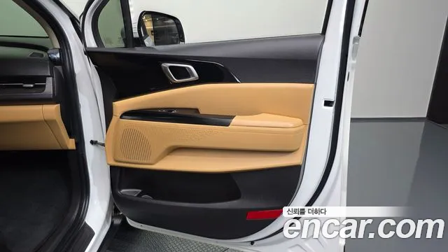 Kia Canival Carnival 4 поколение Дизель 9 мест Prestige — Фото автомобиля 20