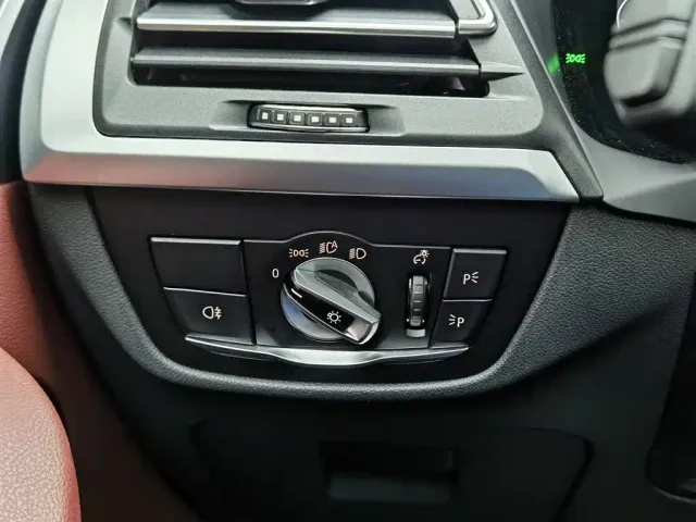 BMW X3 — Фото автомобиля 21