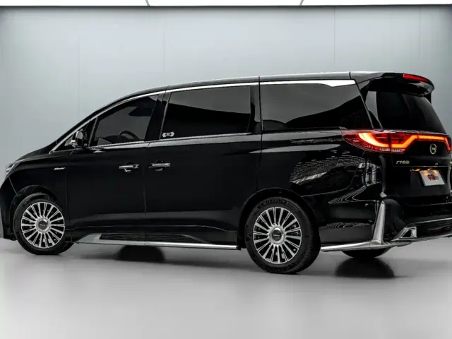 GAC Trumpchi M8 — Фото автомобиля 5