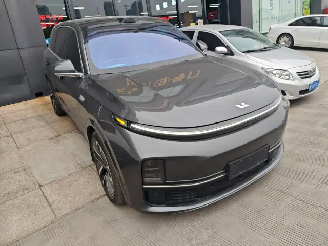 Li Auto L7 — Фото автомобиля 3