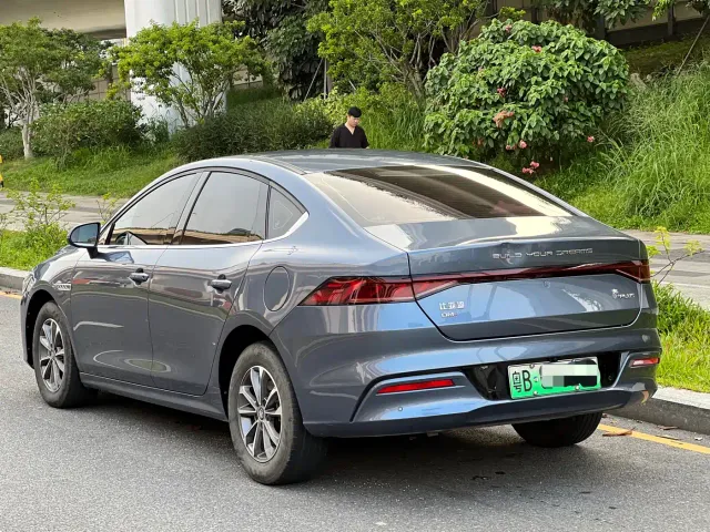 BYD Qin PLUS — Фото автомобиля 4