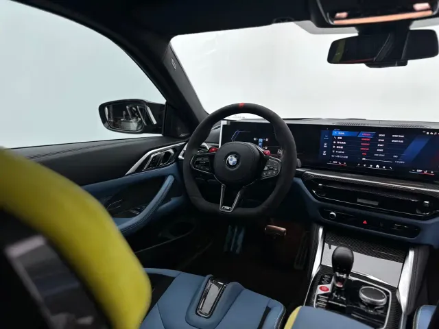 BMW M4 — Фото автомобиля 7