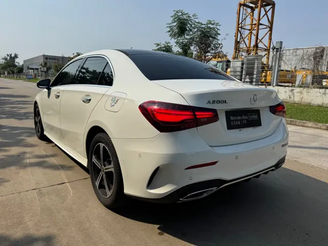 Mercedes-Benz A-Class — Фото автомобиля 19