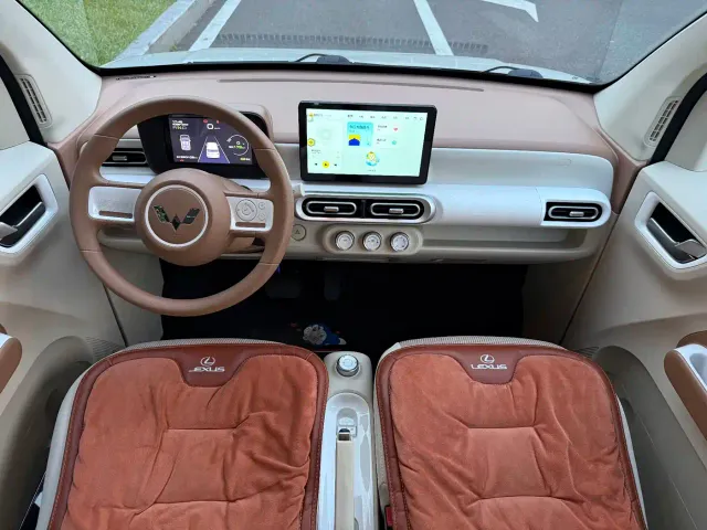 Wuling Hongguang Mini EV — Фото автомобиля 11