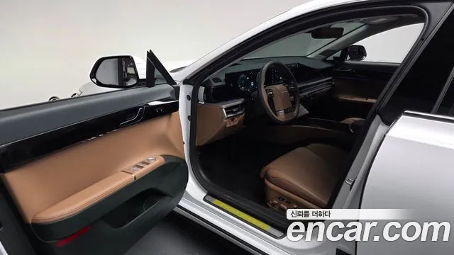 Hyundai Grandeur GN7 — Фото автомобиля 15