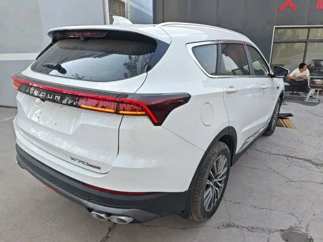 Jetour X70 Plus — Фото автомобиля 6