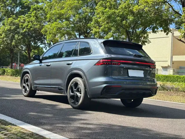 Geely Xingyue L — Фото автомобиля 9
