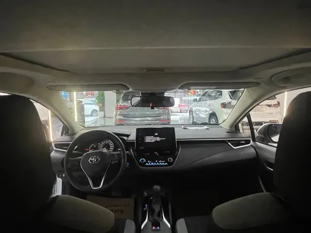 Toyota Corolla — Фото автомобиля 6
