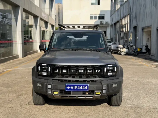 Jetour T2 — Фото автомобиля 2