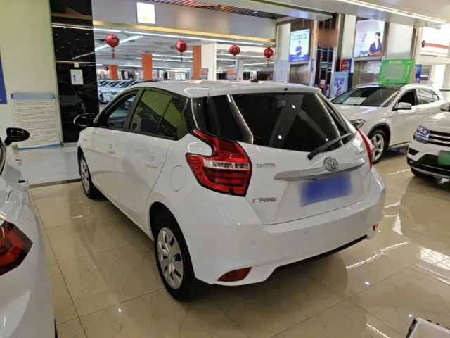 Toyota YARiS L Zhi Xuan — Фото автомобиля 4