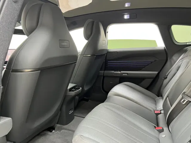Audi E5 Sportback — Фото автомобиля 17