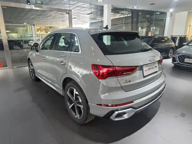 Audi Q3 — Фото автомобиля 6