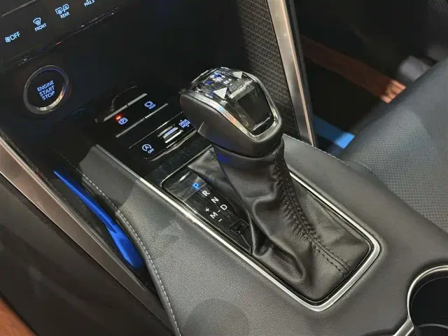 Toyota Venza — Фото автомобиля 18