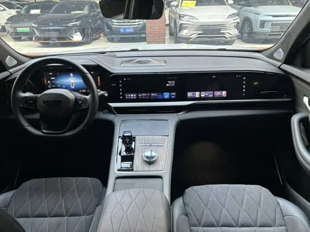 Geely Xingyue L — Фото автомобиля 12