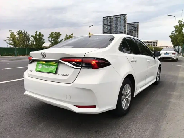 Toyota Corolla — Фото автомобиля 6