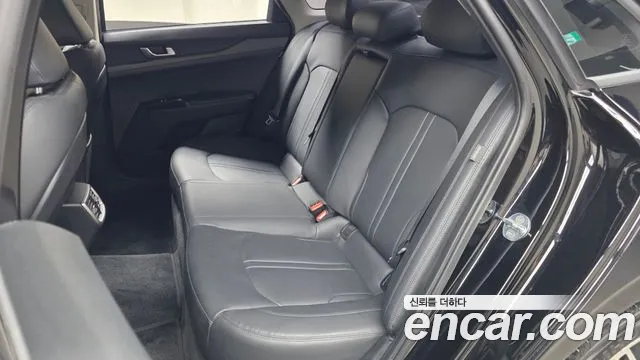 Kia K5 Generation 3 — Фото автомобиля 16