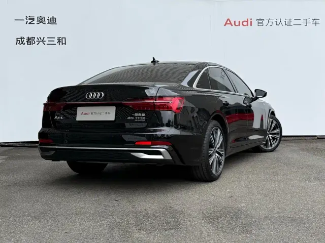Audi A6L — Фото автомобиля 4