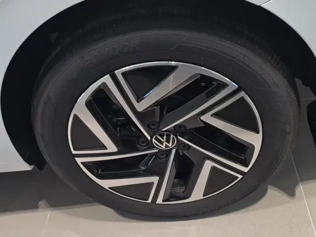 Volkswagen Sagitar — Фото автомобиля 7