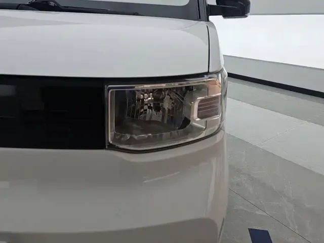 Wuling Hongguang Mini EV — Фото автомобиля 5