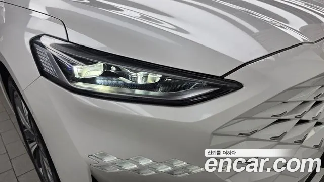 Kia K8 Hybrid — Фото автомобиля 7