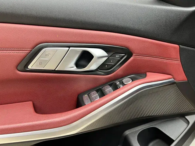 BMW 3 Series — Фото автомобиля 15