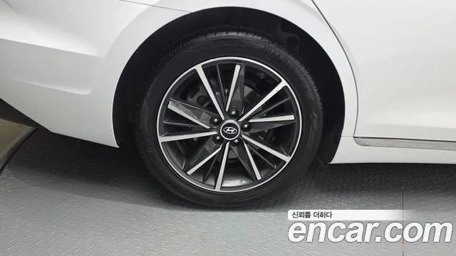 Hyundai Grandeur Grandeur (New) — Фото автомобиля 5