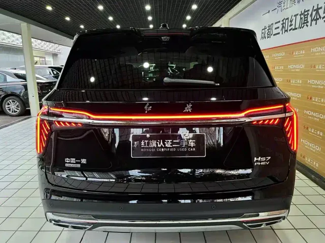 Hongqi HS7 PHEV — Фото автомобиля 4