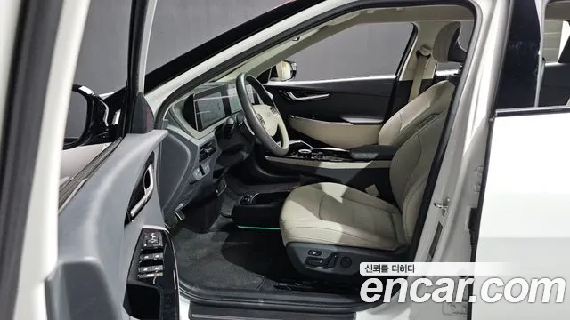 Kia EV6 — Фото автомобиля 10