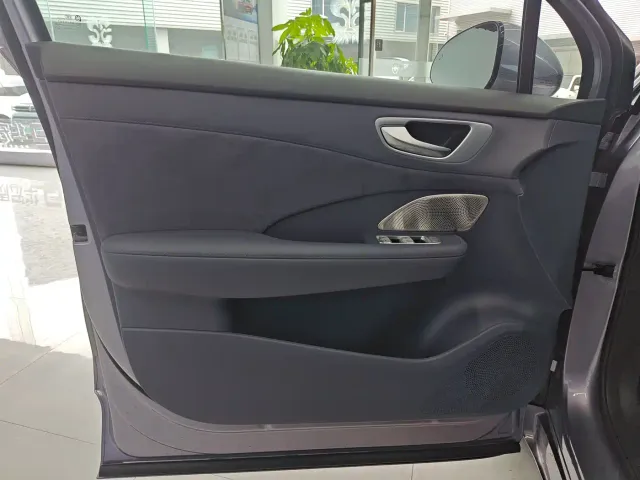 Shangjie SUV — Фото автомобиля 13