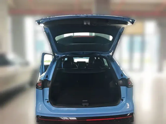 Volkswagen Tiguan L — Фото автомобиля 23