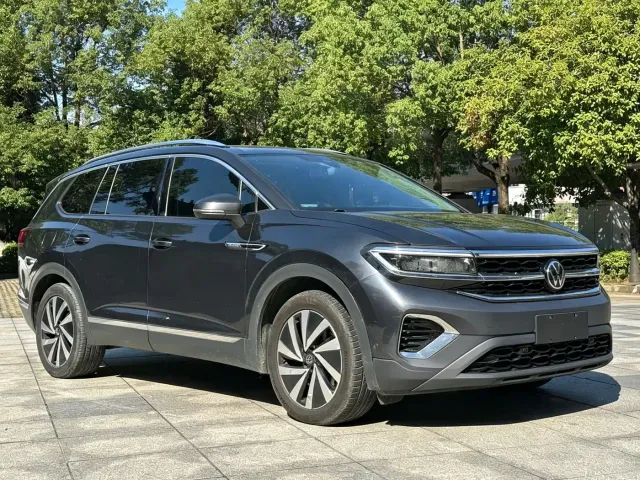 Volkswagen Talagon — Фото автомобиля 6