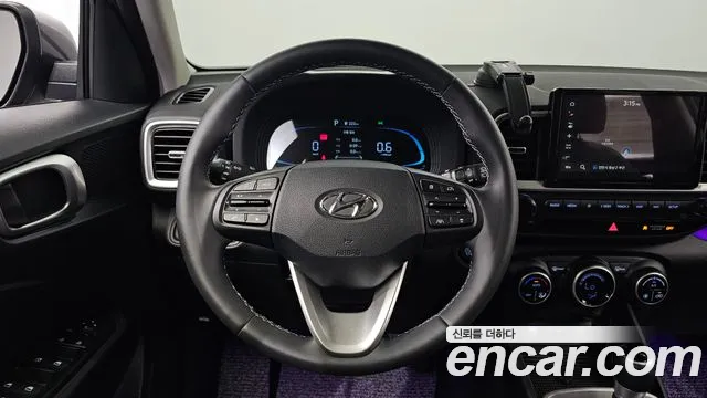 Hyundai Venue — Фото автомобиля 15