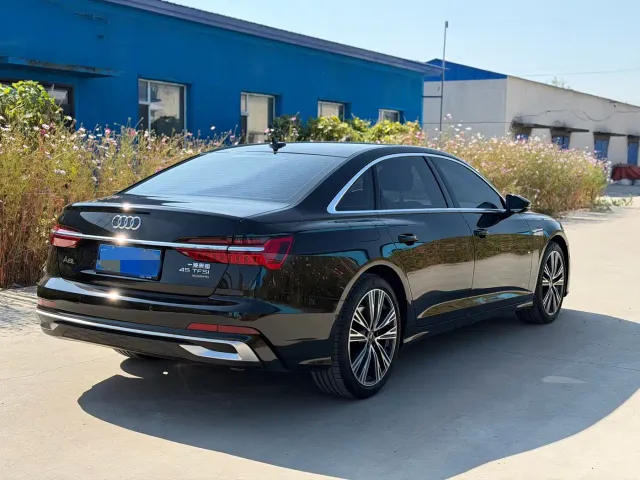 Audi A6L — Фото автомобиля 6