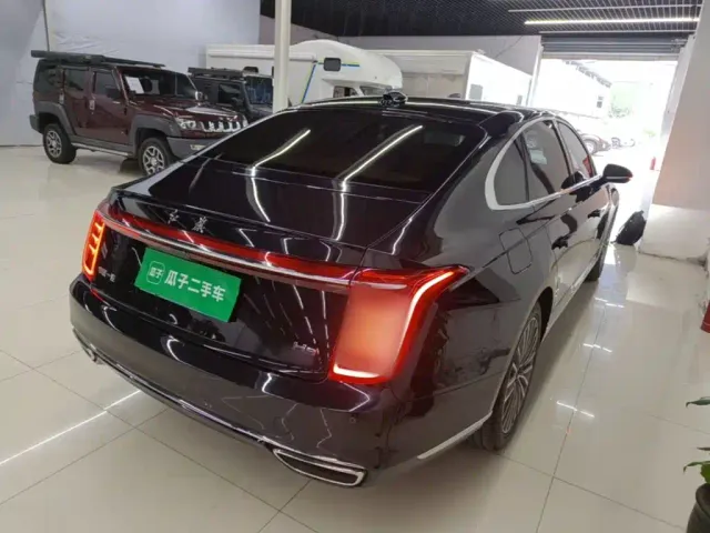 Hongqi H9 — Фото автомобиля 6