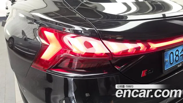 Audi RS e-tron GT — Фото автомобиля 23
