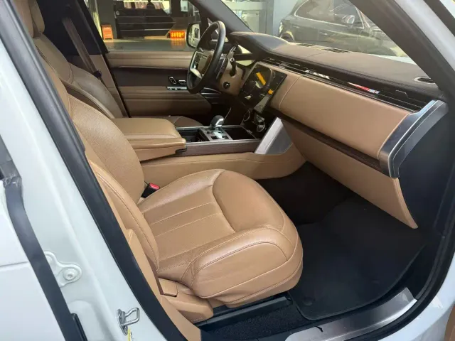 Land Rover Range Rover — Фото автомобиля 6