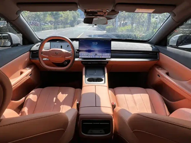 Dongfeng eπ 007 — Фото автомобиля 13