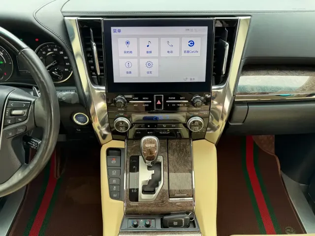 Toyota Vellfire — Фото автомобиля 15