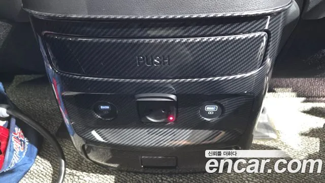 Hyundai Staria Staria L3.5 Lounge 9 мест — Фото автомобиля 10